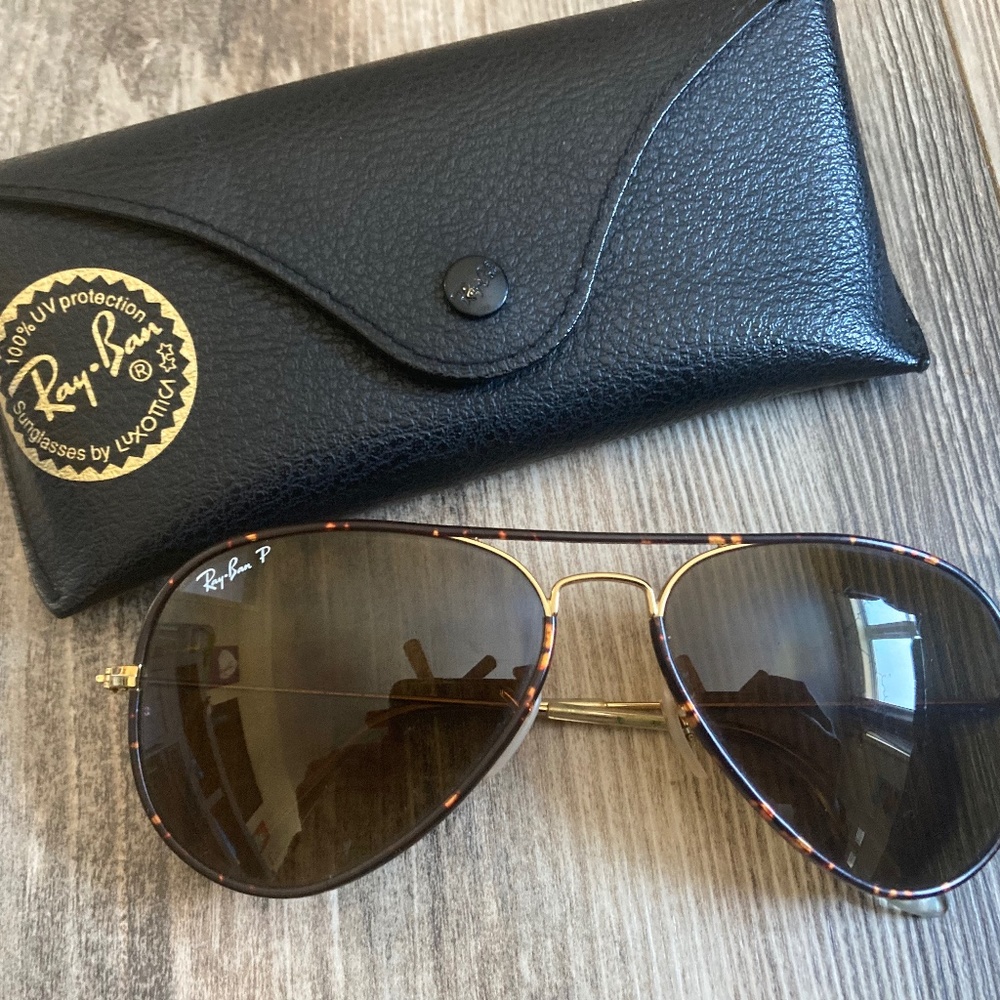 Ray-Ban Polarized Tortoise Shell & Gold Aviators with Case